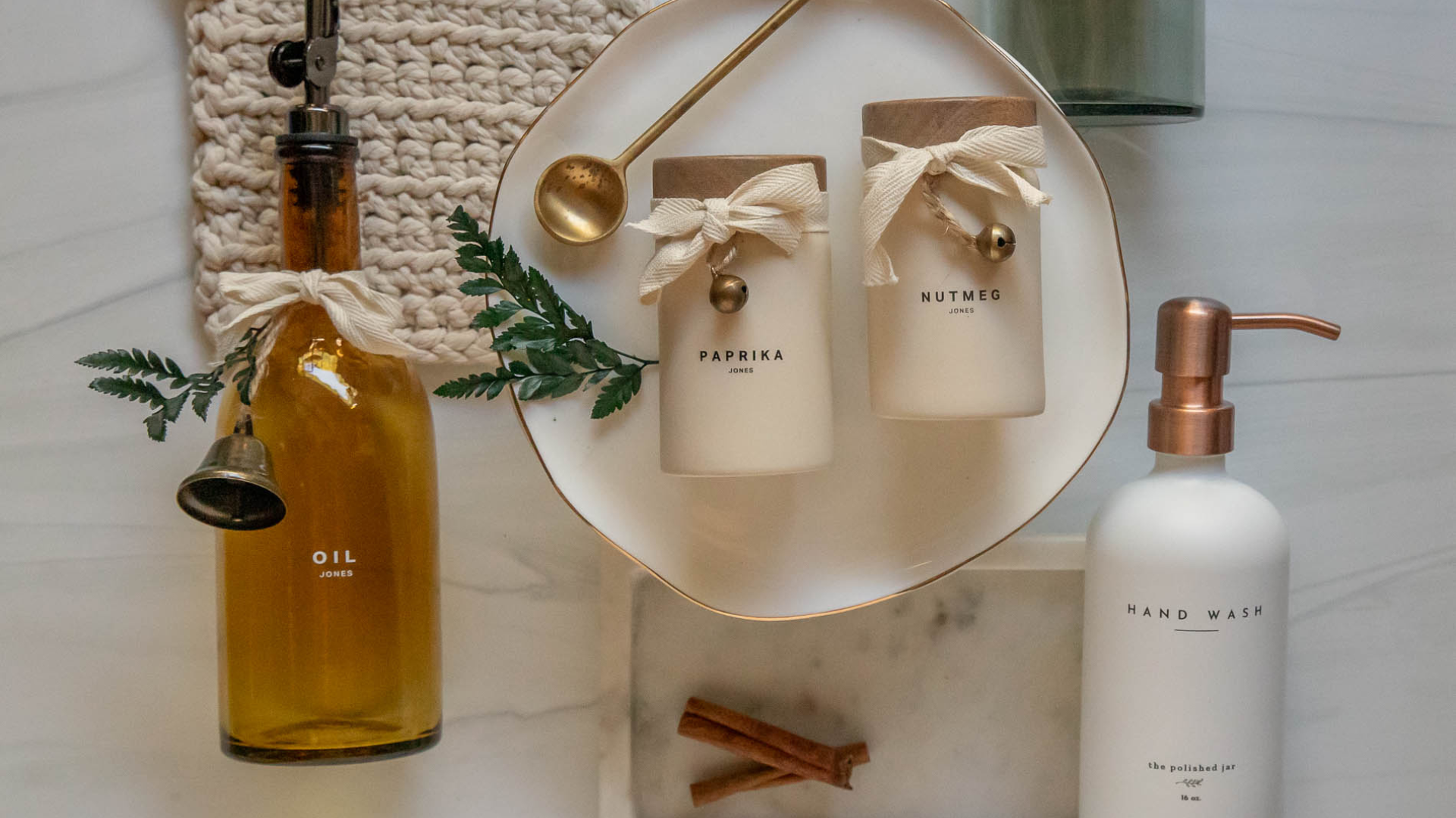 A Curated Guide to Thoughtful, Elevated Holiday Gifting (2025 Edition)