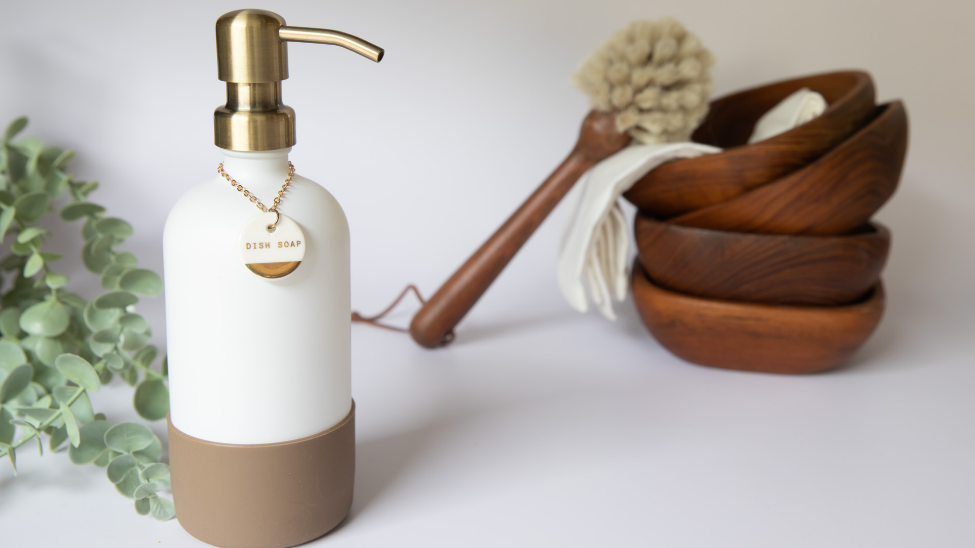 The Polished Jar Glass Bottle Soap Dispenser With Silicone Sleeve