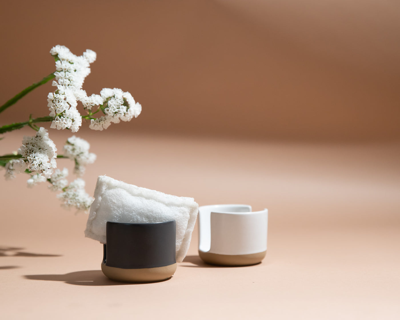 Everyday Sponge Holder White and Charcoal